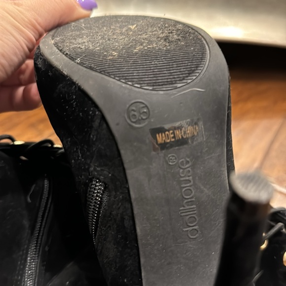 Over the knee boots - Picture 6 of 6